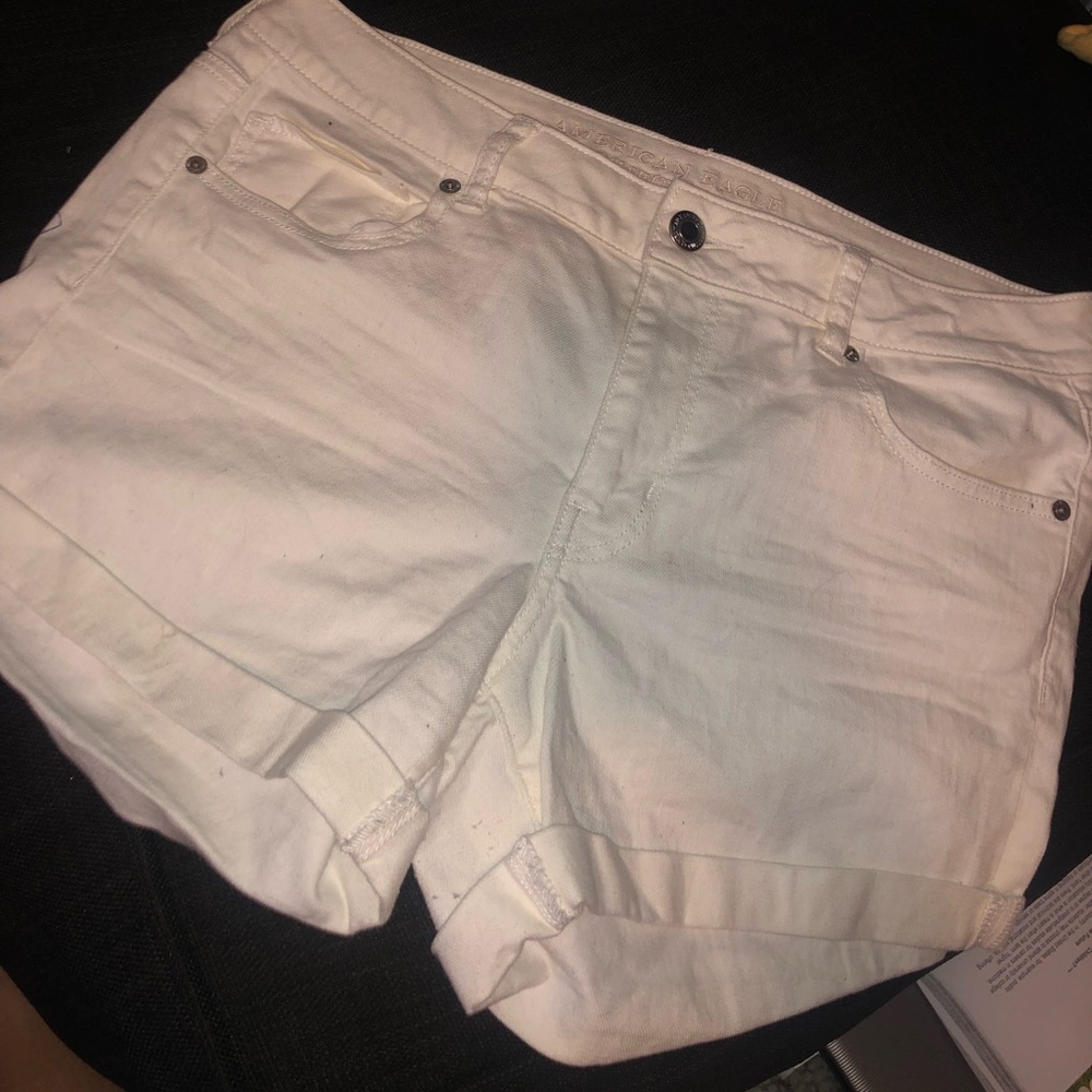White American Eagle Shorts